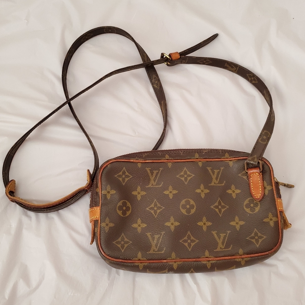 Authentic Louis Vuitton Marly Bandouliere Crossbody